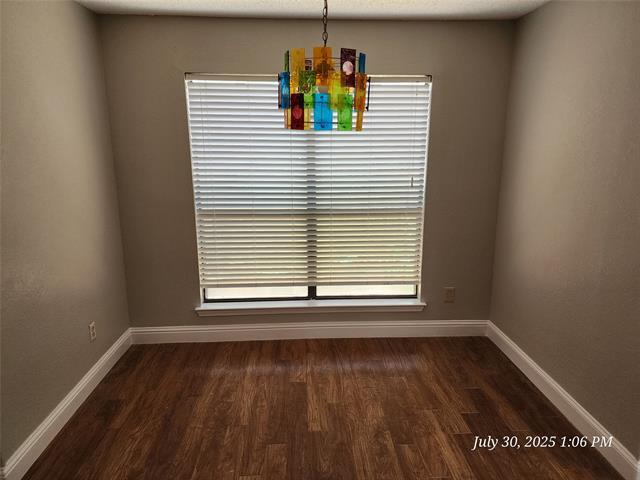 Building Photo - 1308 Memory Ln