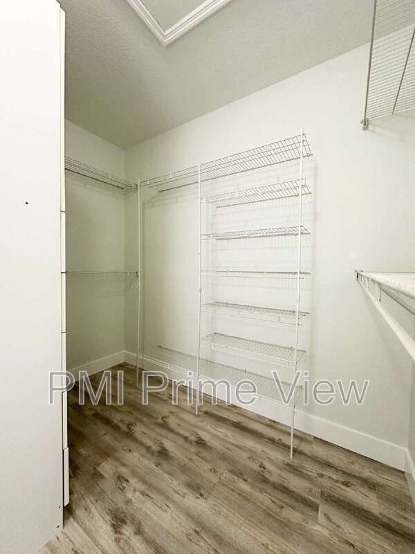 Building Photo - 9174 SW 152nd Path