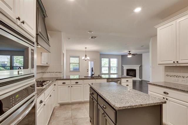 Building Photo - 3022 Maverick Dr