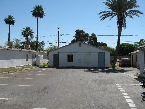 Alternate View III - Casa Del Pueblo
