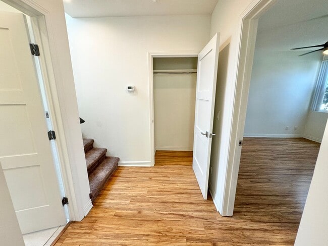 Building Photo - 8343 DUNBARTON - SHORT TERM LEASES AVAILABLE , NEWER*4 BD*3BA*TOWNHOME*PRIVATE YARD*WASHER/DRYER*