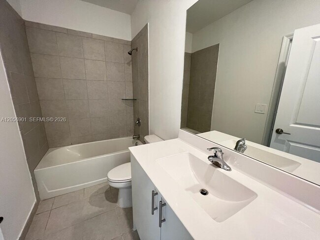 Building Photo - 11846 SW 246th Ln