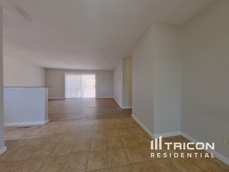 Building Photo - 3045 Slater Ct