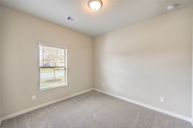 Building Photo - 6219 Lost Rdg Ln