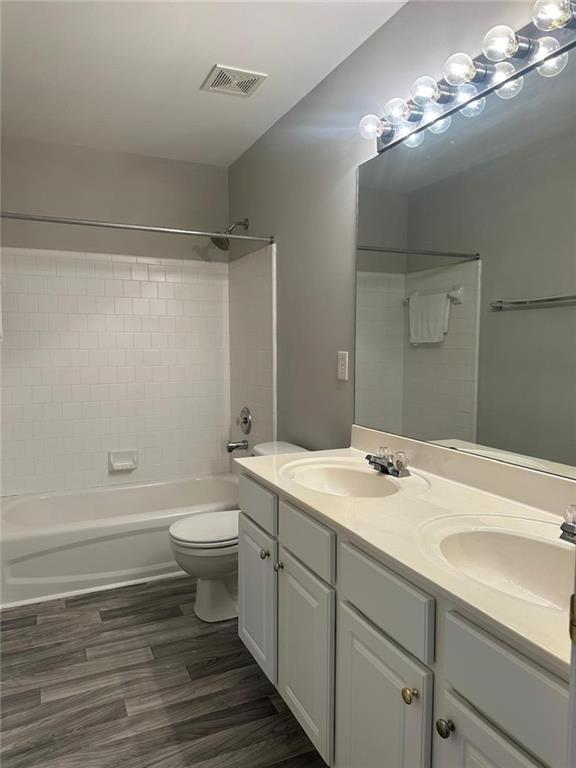 Building Photo - 2616 Myrtlewood Ln NW