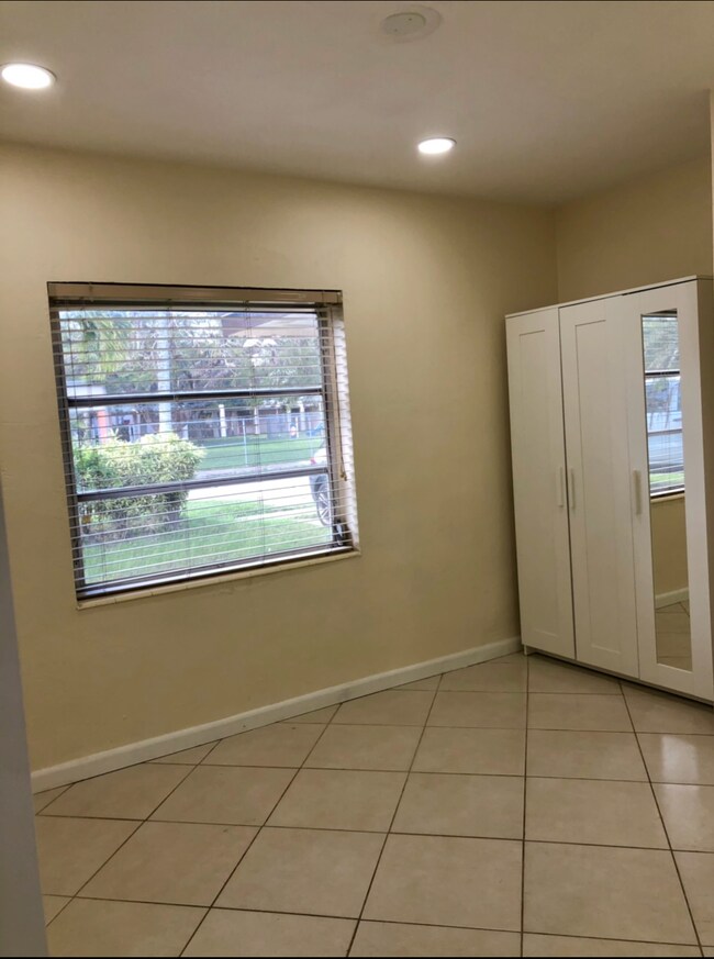 Building Photo - 14321 Boggs Dr