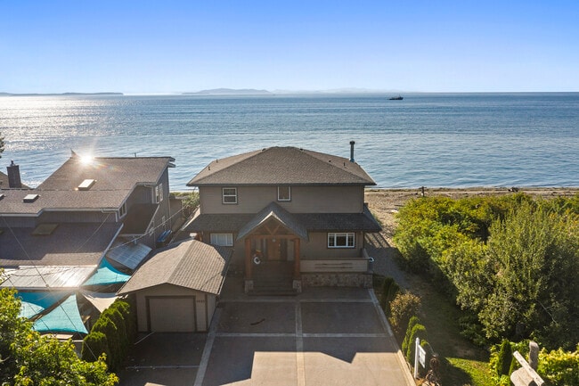 Building Photo - 4825 Sucia Dr