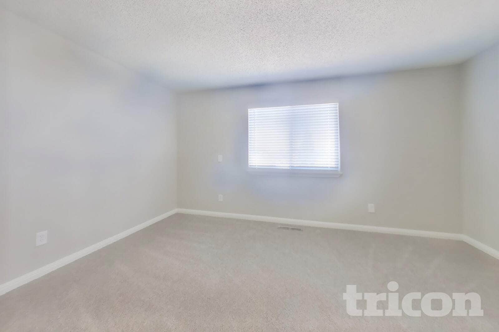 Building Photo - 2436 Alderwood Dr