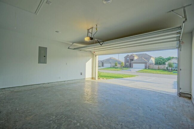 Building Photo - 5531 Knox Landing Dr
