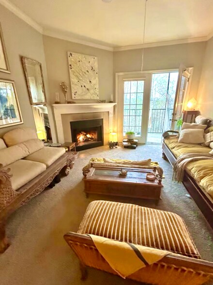Primary Photo - 300 Vista Lake Dr