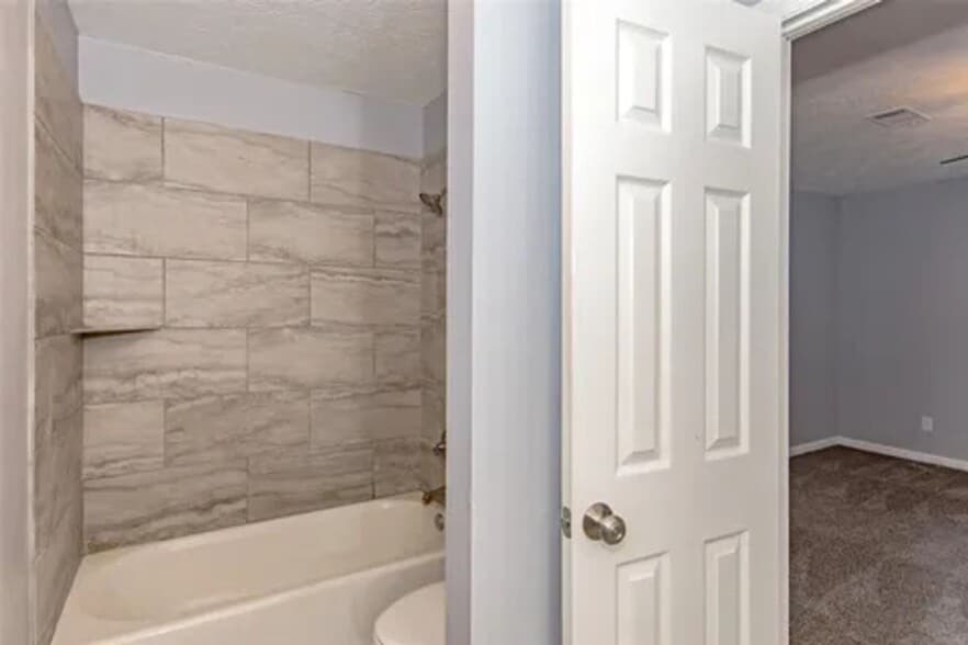 Building Photo - 151 Atchison Rd