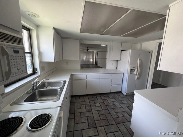 Building Photo - 100 Chinaberry Cir