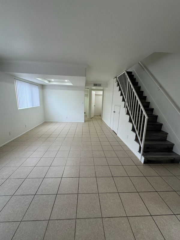 Building Photo - 13012 Riverside Dr