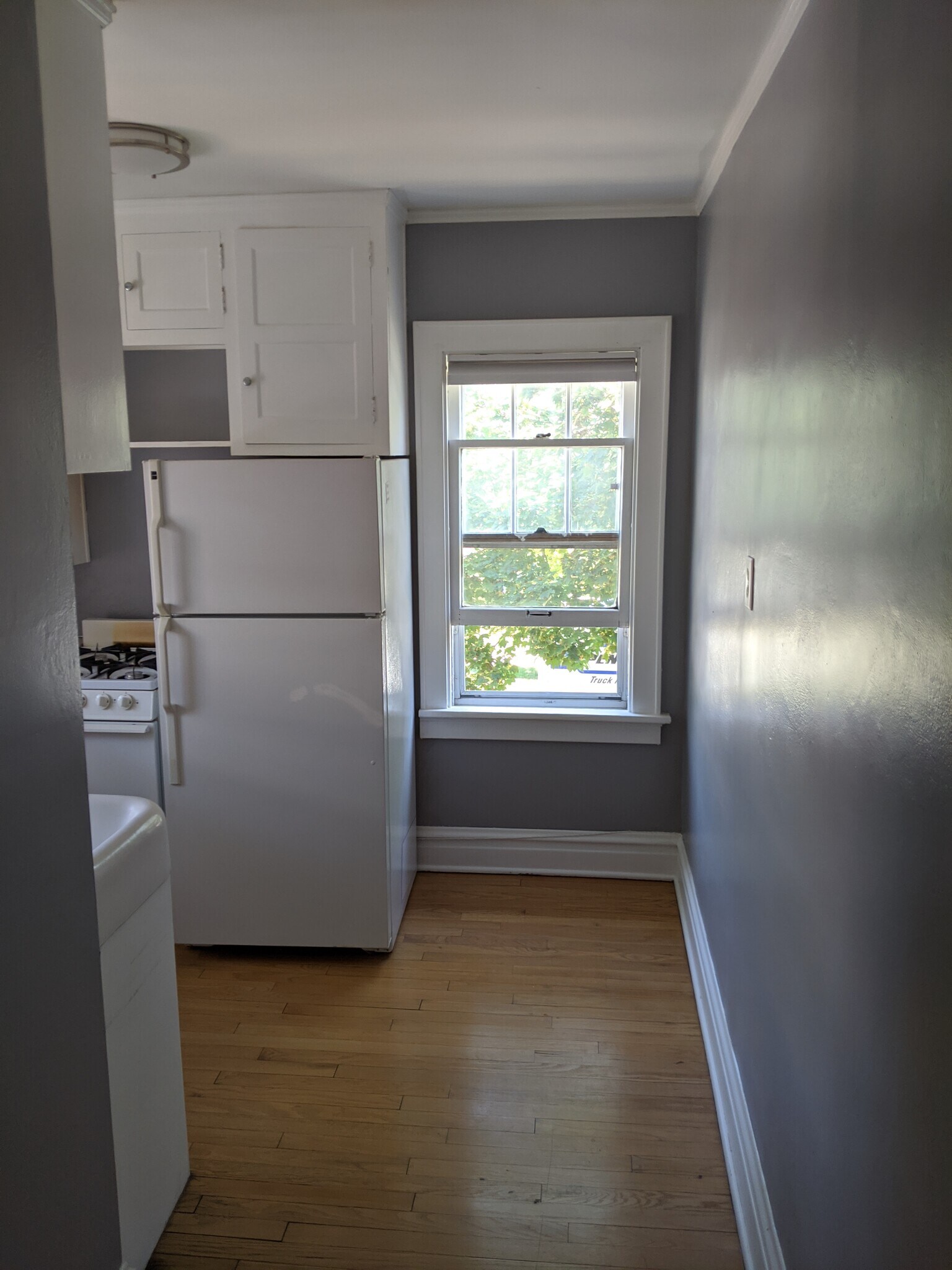 kitchen - 210 S Randall Ave