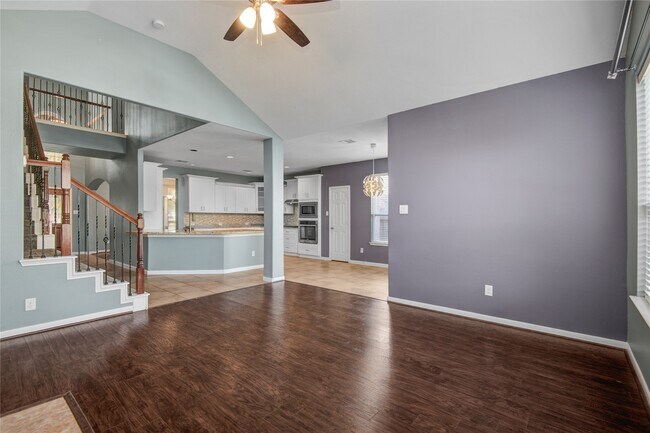 Building Photo - 6007 Dover Creek Ln