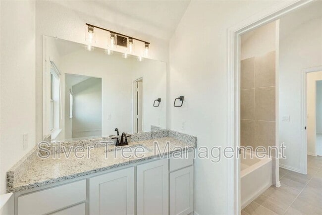Building Photo - 9501 Moon Cactus Dr