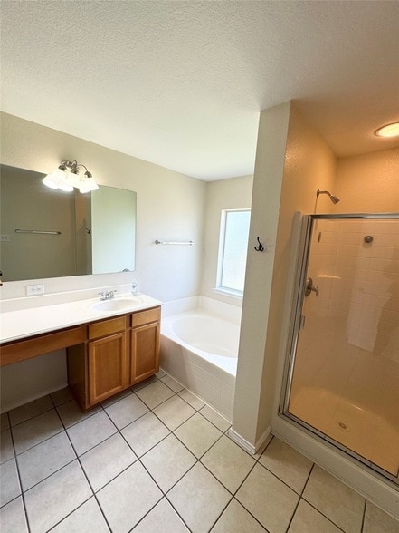 Building Photo - 203 Spruce Trail