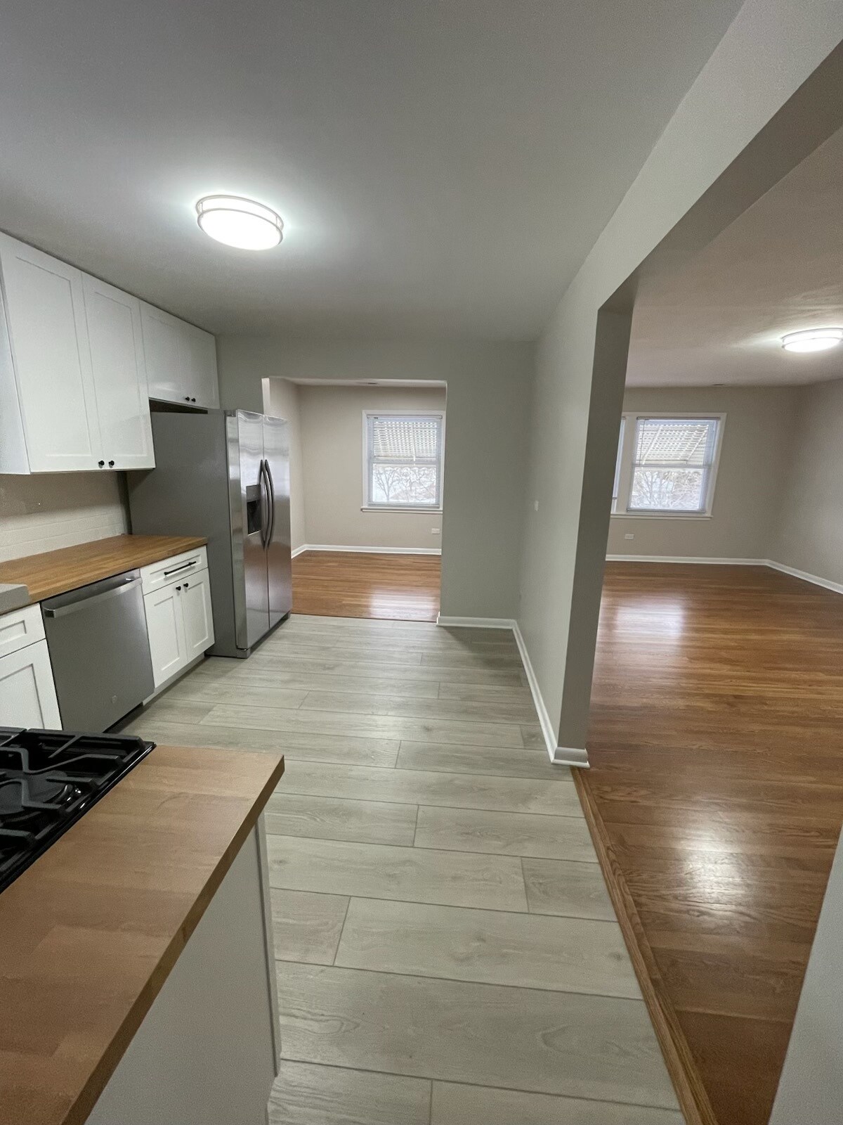 Building Photo - 7202 W Crain St