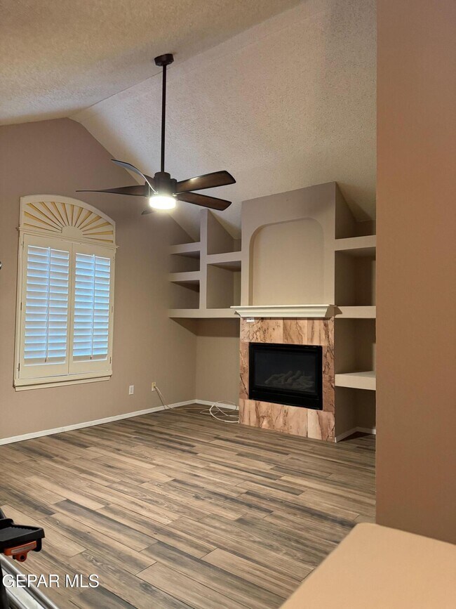 Building Photo - 1428 Beethoven Pl
