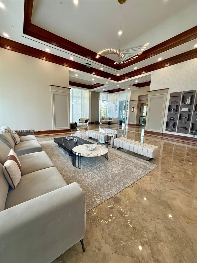 Building Photo - 16500 Collins Ave