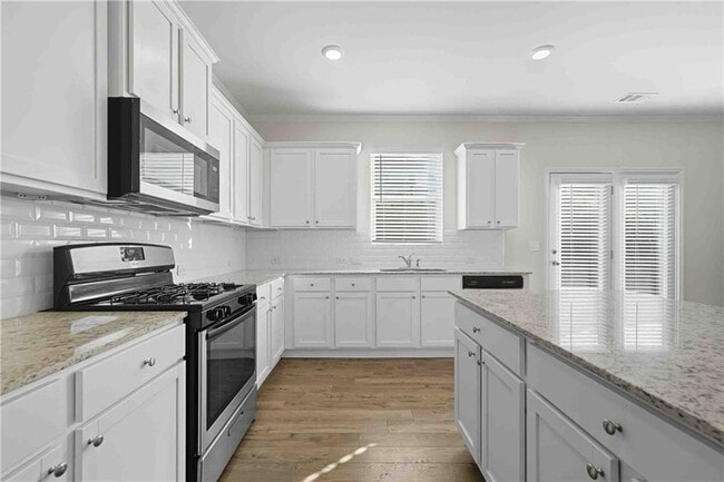 Building Photo - 556 Quail Pass