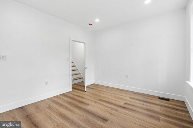 Building Photo - 908 Reed St