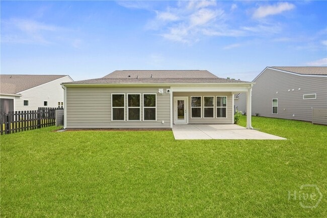 Building Photo - 147 Higginson Dr
