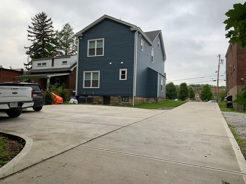Building Photo - 843 Boggs Ave