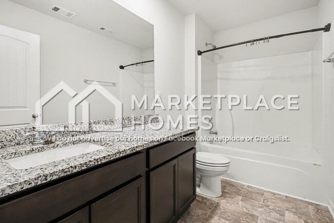 Building Photo - 5628 Hickory Woods Dr