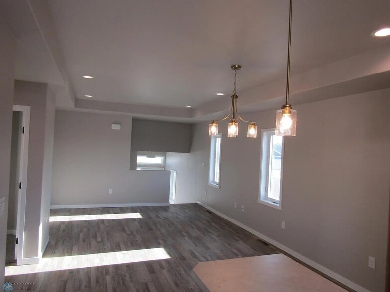 Building Photo - 4473 19th St S