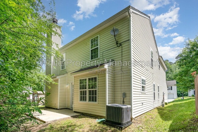 Building Photo - 10307 Seedling Ln