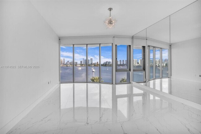 Building Photo - 17111 Biscayne Blvd