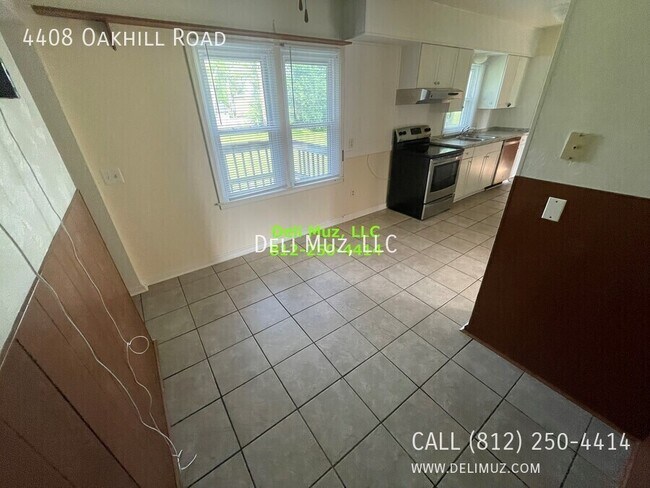Building Photo - 4408 Oak Hill Rd