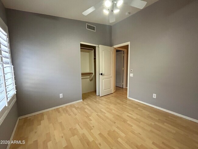 Building Photo - 6250 W Blackhawk Dr