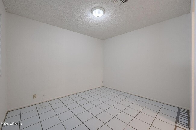 Building Photo - 9001 W Elm St