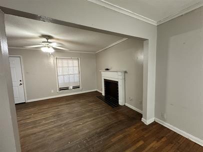 Building Photo - 1012 Pecan Ave