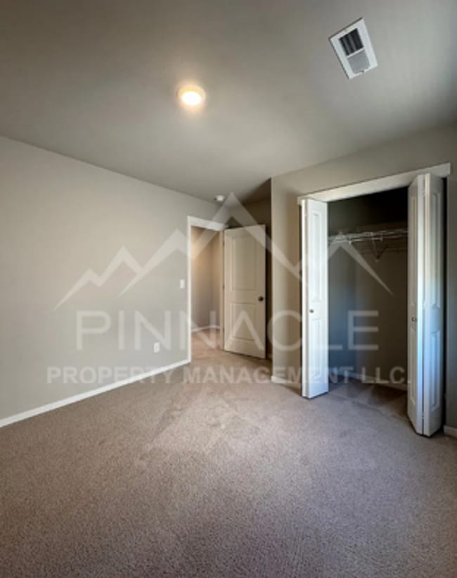 Building Photo - 2906 Longhorn Lp