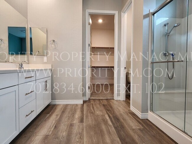 Building Photo - 254 Tallis Hills Ave