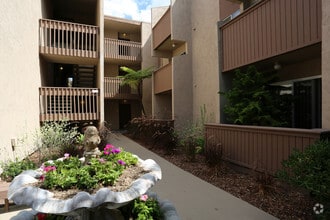 Building Photo - Pacific Bay Club