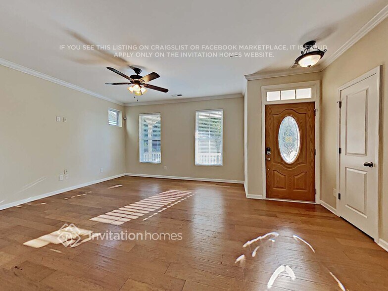 Building Photo - 19025 Park Terrace Ln