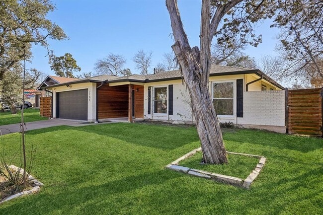 Building Photo - 7205 Twisted Oaks Dr