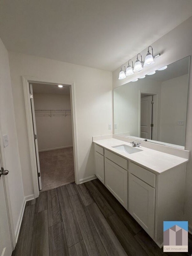 Building Photo - 3530 Condor Ct SW