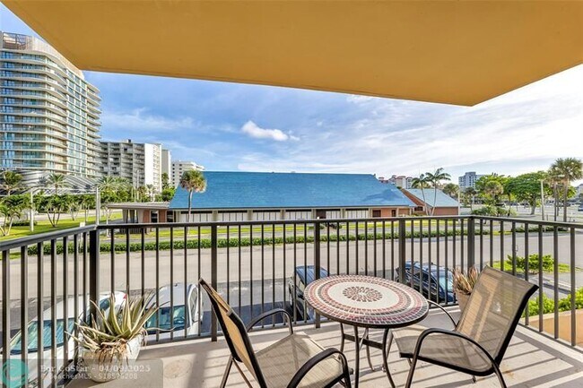 Primary Photo - 801 N Ocean Blvd