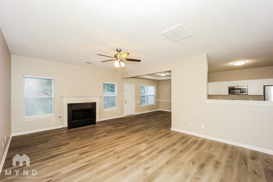 Building Photo - 5805 Little River Rd