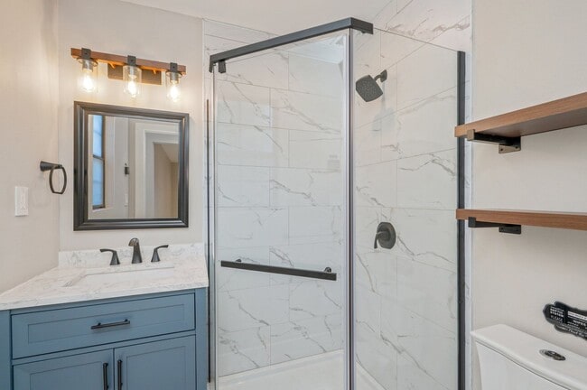 Building Photo - Peaceful Retreat! Just minutes from Niceville!