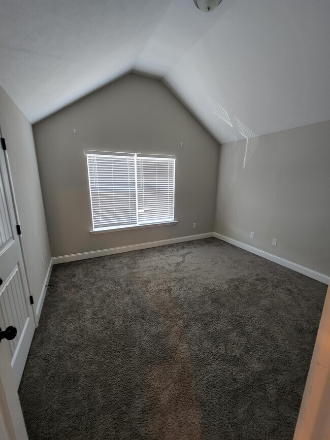 Building Photo - 3075 Margot Ln