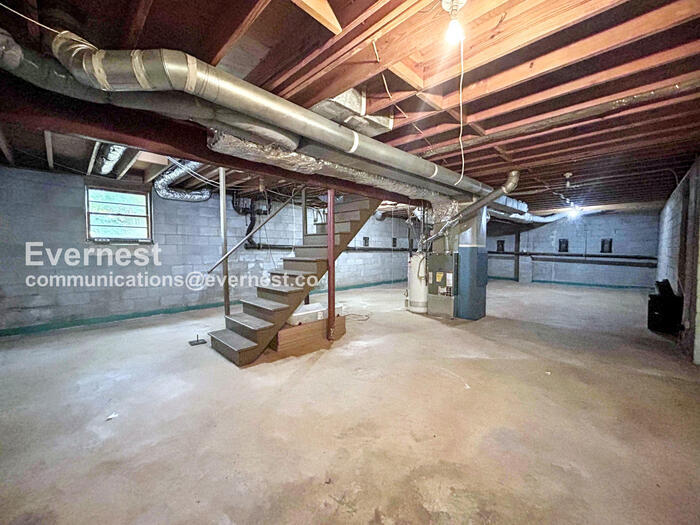 Building Photo - 1133 Wonder Ln