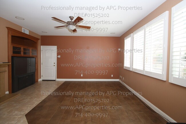 Building Photo - 1250 Fairbury Ln