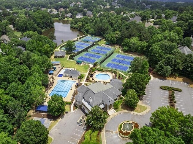 Building Photo - 200 Azalea Cove Ln