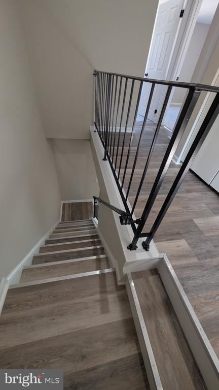 Building Photo - 16303 Taconic Cir